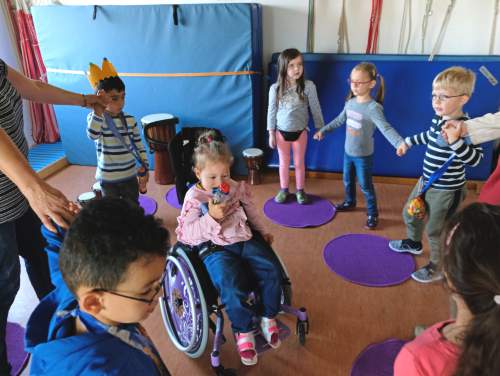 Musik schafft Lebensfreude und Miteinander - Kroschke Kinderstiftung