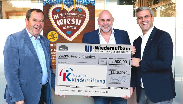 Spender: Baugenossenschaft Wiederaufbau und Millenium Event Center