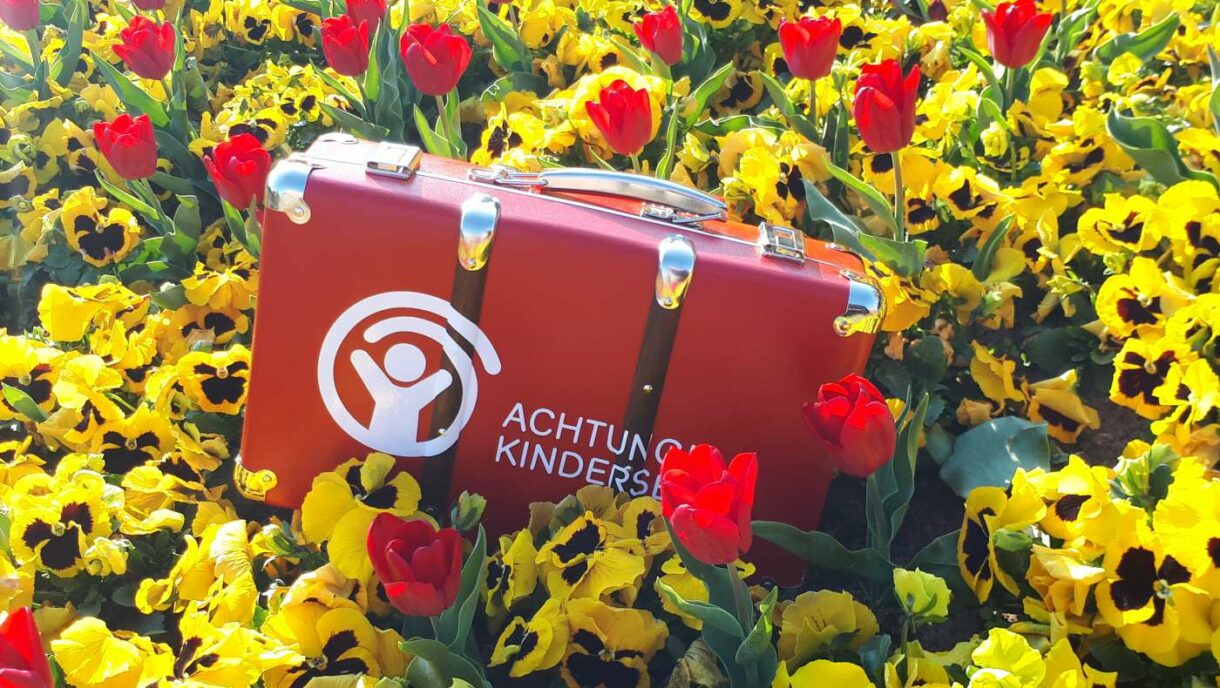 Achtung Kinderseele Koffer - Kinderschutz